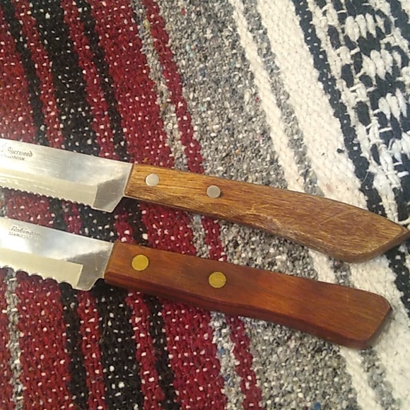 Knives - Picture 3 of 6